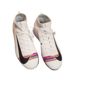Kids Soccer Shoes on Poshmark Kids Soccer Shoes on Poshmark